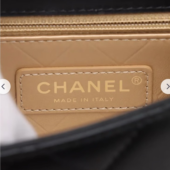 Chanel Black Quilted Coco flips Rectangular Shoulder Bag with Gold Accents - Picture 6 of 7